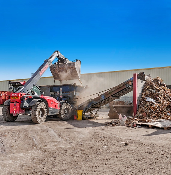 Fully Licensed Waste Transfer & Recycling Centre Reduces Landfill Waste & Customer Cost.