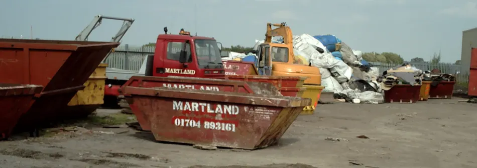 Midi skip hire specialist delivering a 4 tonne skip